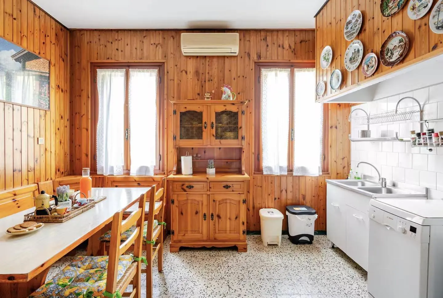 The River Bank House - Casa Con Giardino E Vista Argine Vigodarzere Séjour chez l'habitant